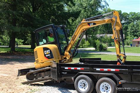 towing a mini excavator